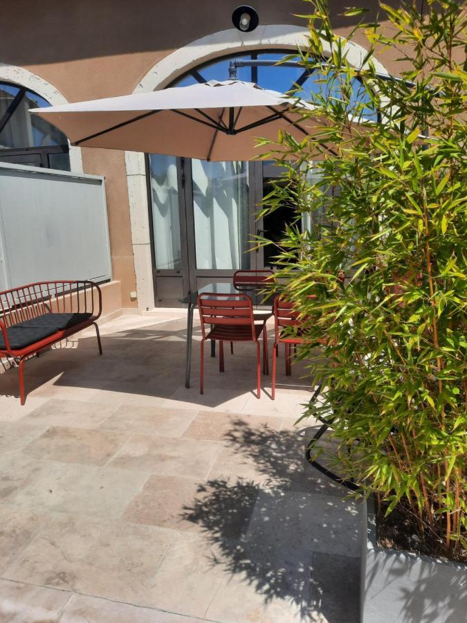 Le Mazet Des Chutes Villa Graveson Ngoại thất bức ảnh