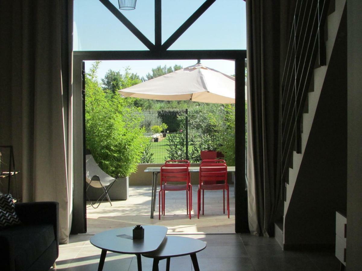 Le Mazet Des Chutes Villa Graveson Ngoại thất bức ảnh