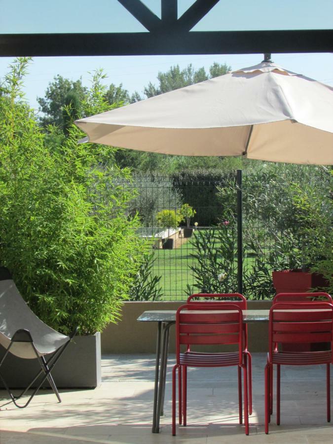 Le Mazet Des Chutes Villa Graveson Ngoại thất bức ảnh